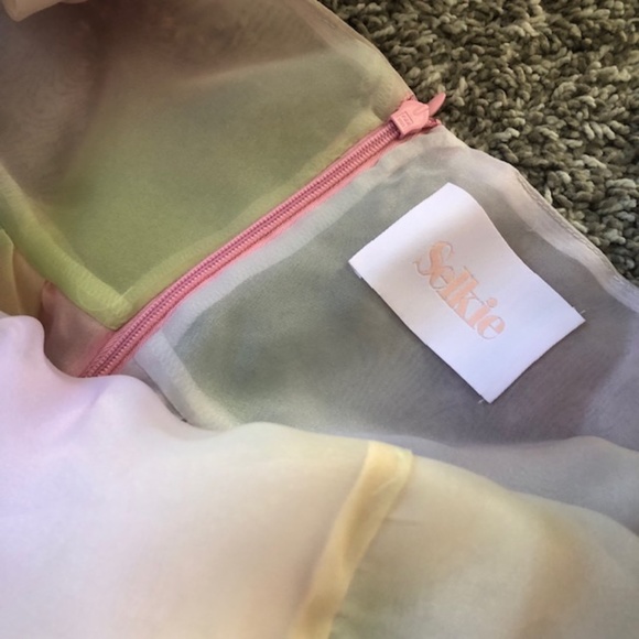 BEST Selkie The Rainbow French Puff Midi Dress - Picture 6 of 16